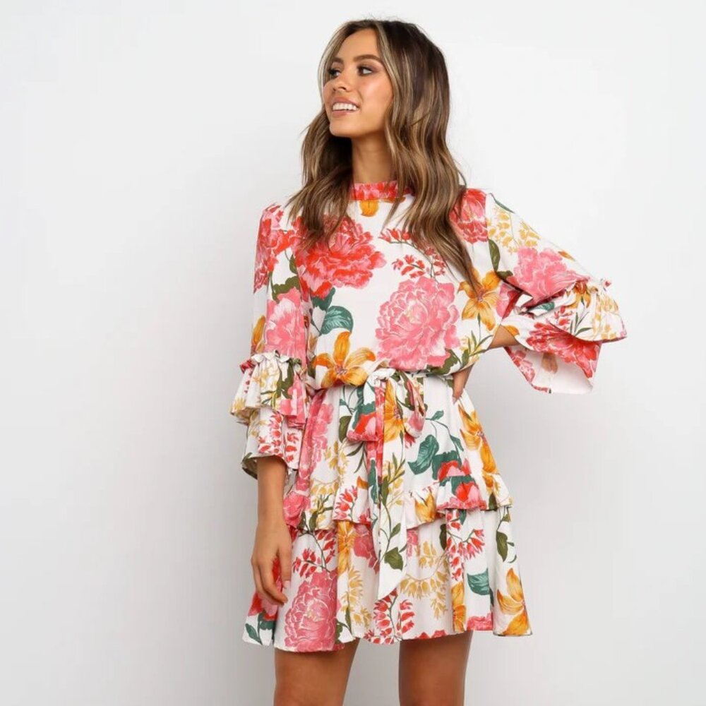 Petal & Pub Peta Dress, size Medium